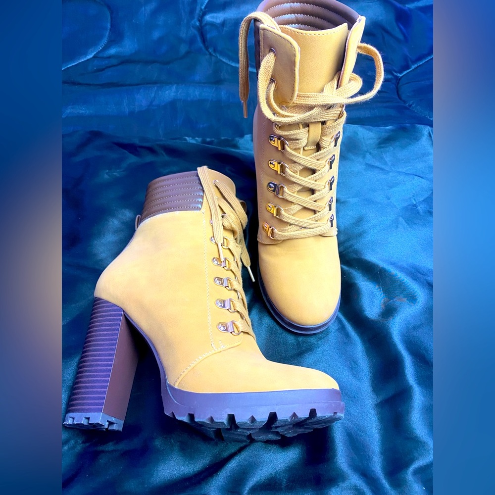 JustFab Camel Heeled Boots